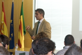 Premios CEEI IMPIVA 2011. Don Emilio Llopis (Socio Consultor de Garrigos y Llopis)