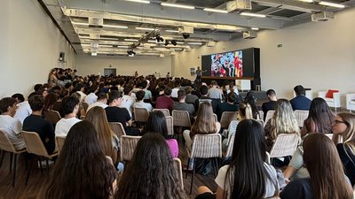 ESIC Valencia confa en Innsomnia para alojar su bienvenida al curso con ms de 300 alumnos