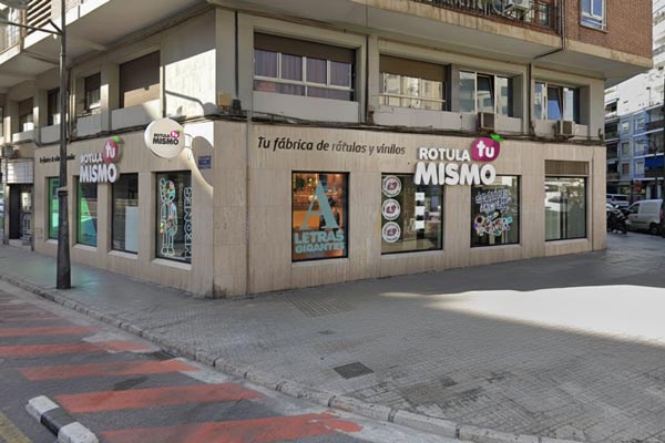 ROTULA TU MISMO,S.L.