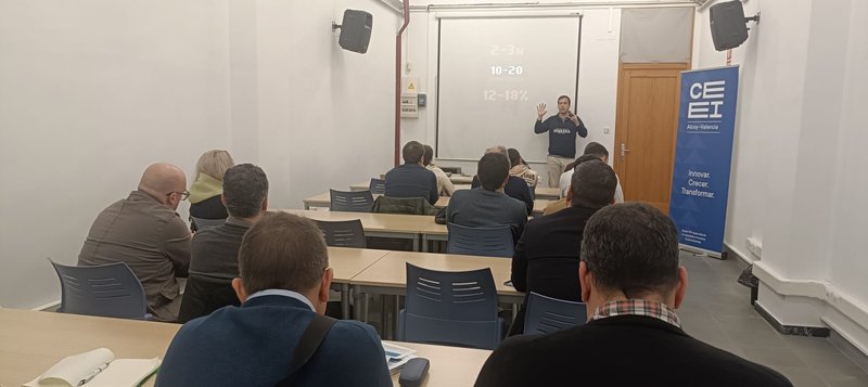 Sesión Escuela de Inversores en Alcoy