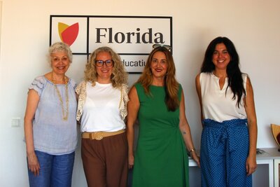 Florida Universit�ria firma un convenio de colaboraci�n con la coach profesional Mar�a Chaqu�s