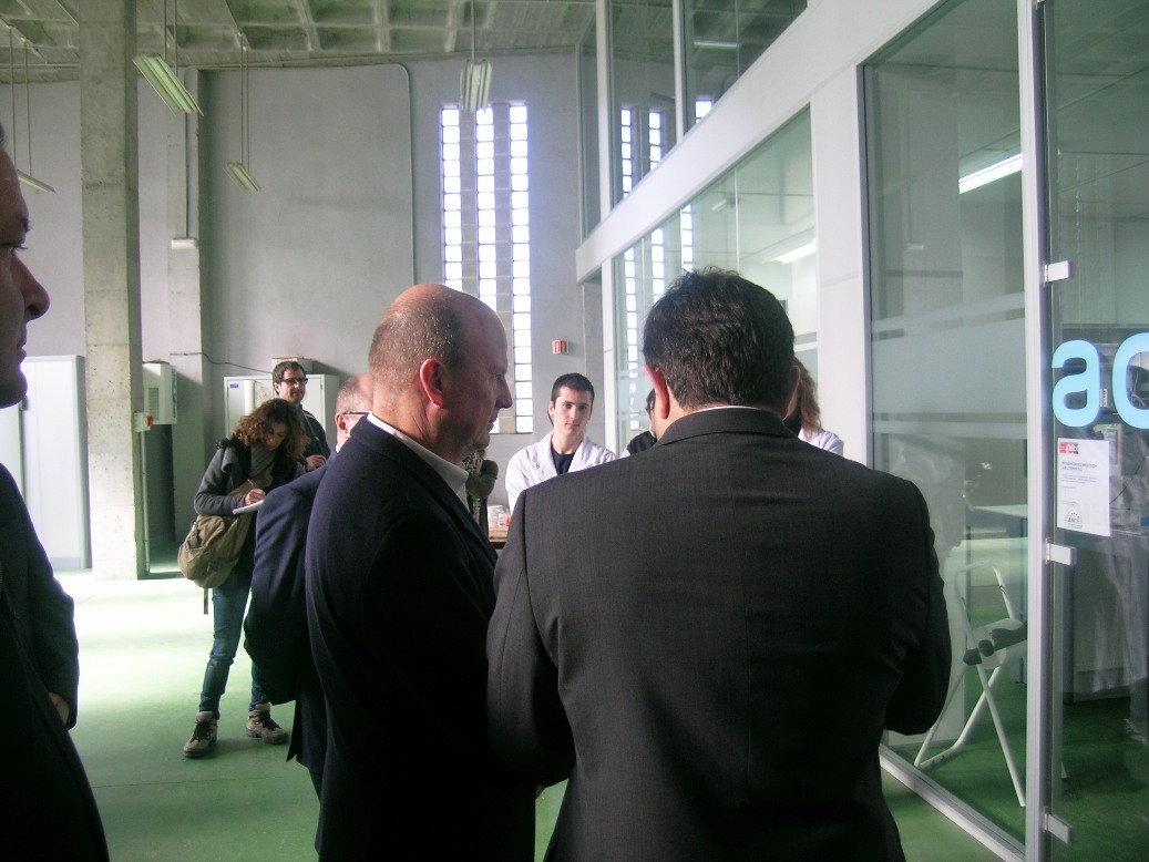 El Conseller M�ximo Buch, visita las instalaciones del CEEI Elche 06