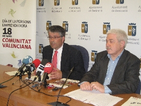 Rueda de prensa presentacion DPE Benicarl�
