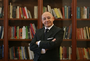 Leopoldo Pons, Decano del COEV 