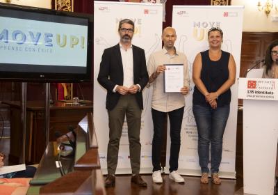Acto entrega de premios y diplomas MOVE UP! emprende con �xito 2019 (12)