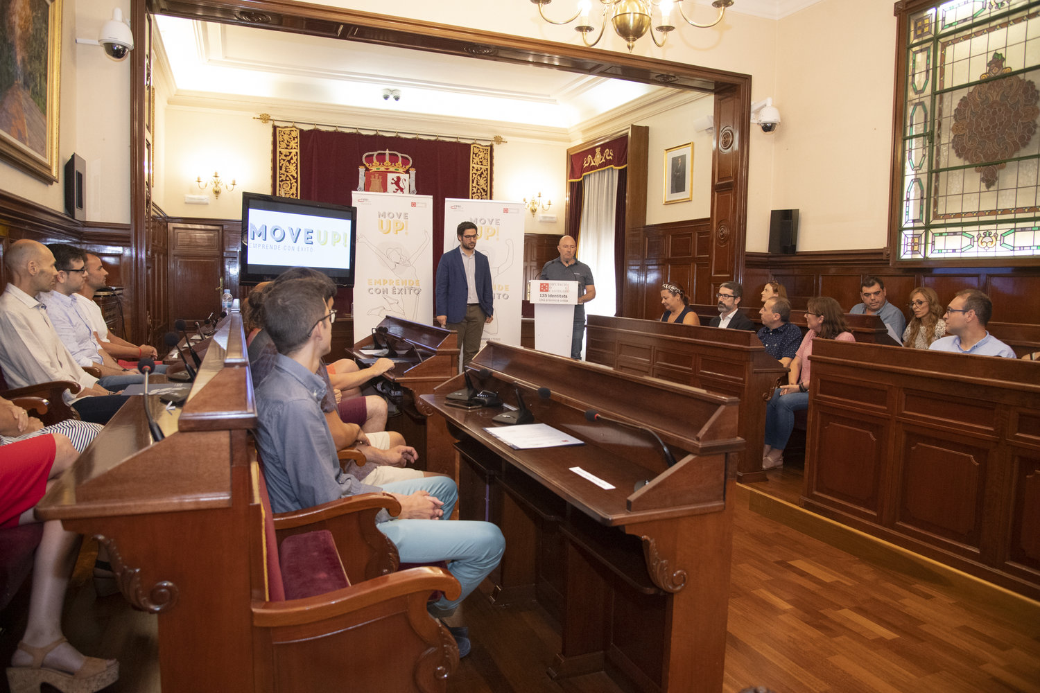 Acto entrega de premios y diplomas MOVE UP! emprende con �xito 2019 (17)[;;;][;;;]