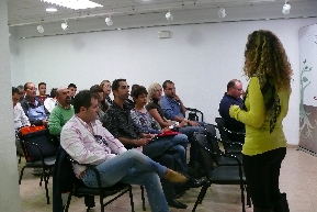 Emprende +: Taller de ideas. Creatividad. Jornada en Xilxes. 01-04-2011
